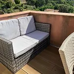 Beautiful 3-rooms With Terrace アパート