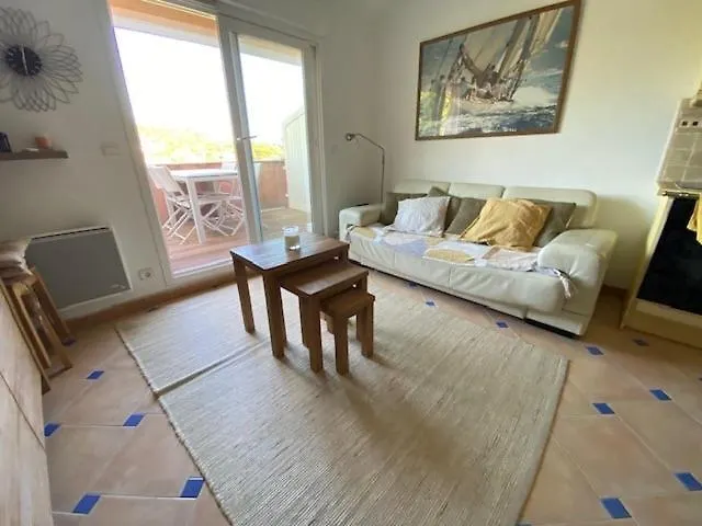 Beautiful 3-rooms With Terrace Appartamento *